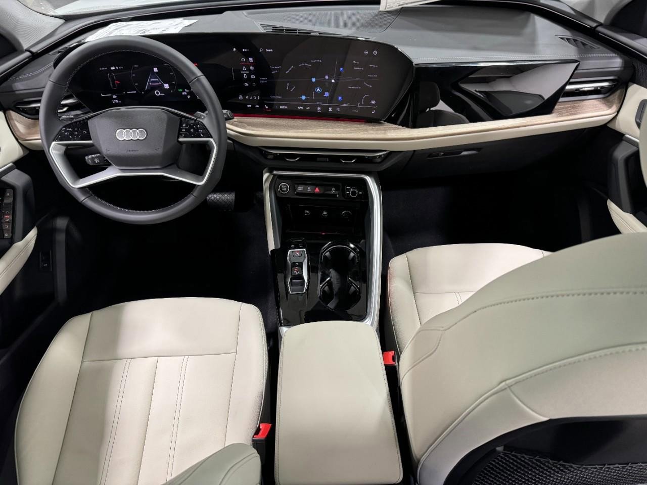 New 2025 Audi Q5 Premium image 13