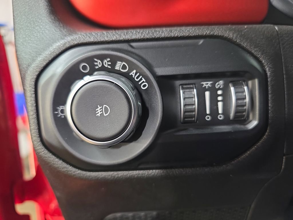 Used 2019 Jeep Wrangler Unlimited Rubicon AWD/4WD image 24