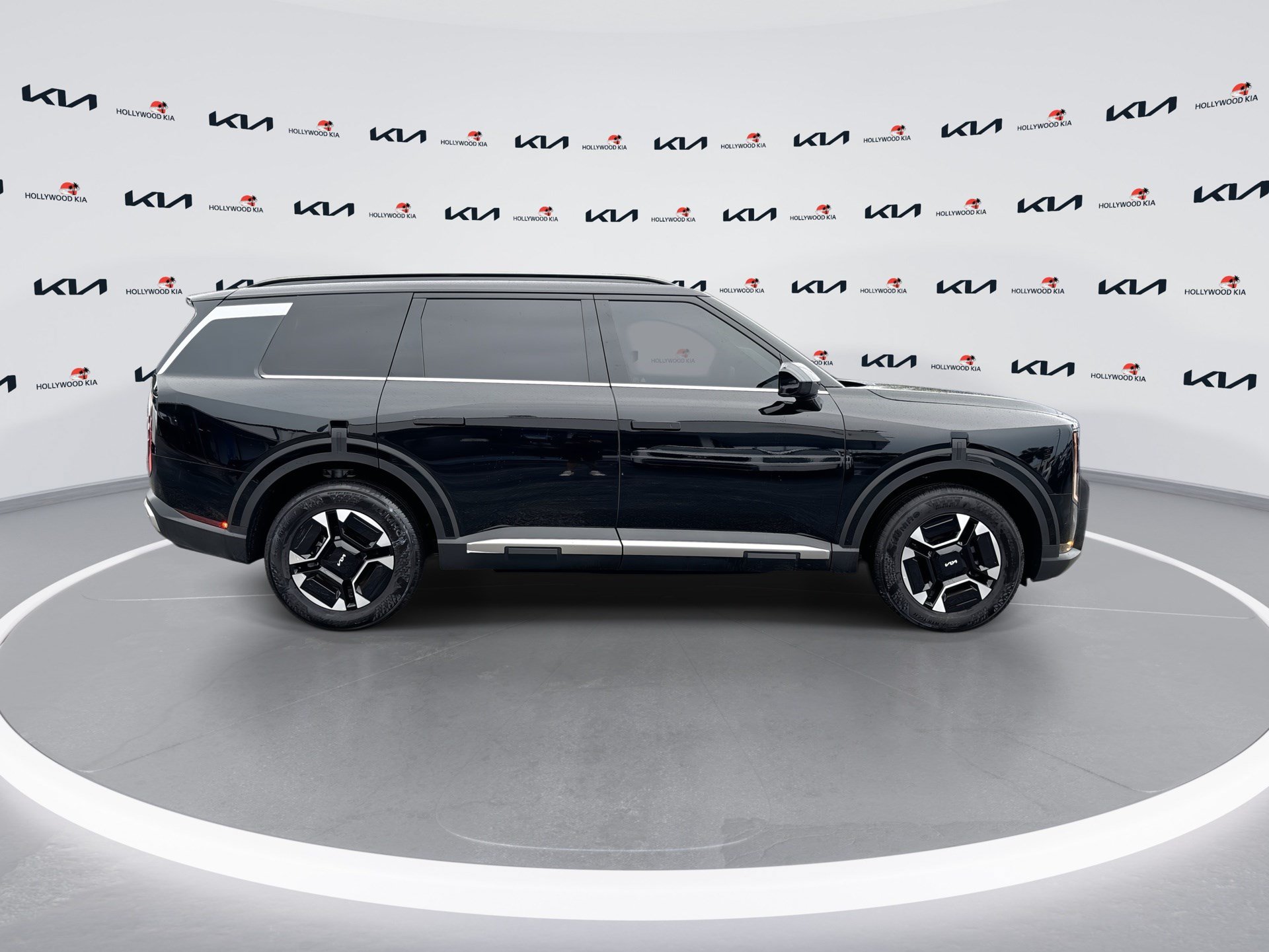 Used 2027 Kia Telluride EX w/ Towing Package FWD image 9
