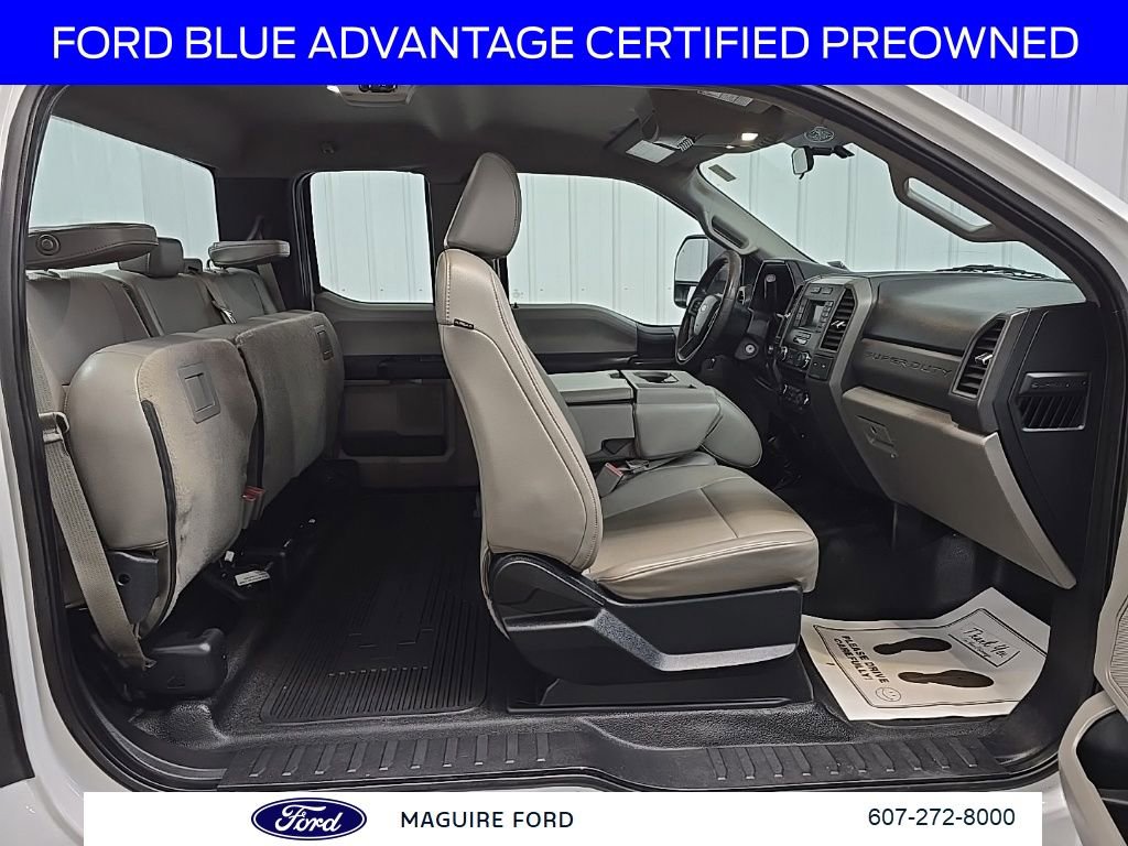 Certified 2017 Ford F250 XL w/ Power Equipment Group image 24