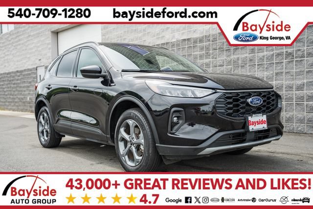 Used 2025 Ford Escape ST-Line Select AWD/4WD image 1