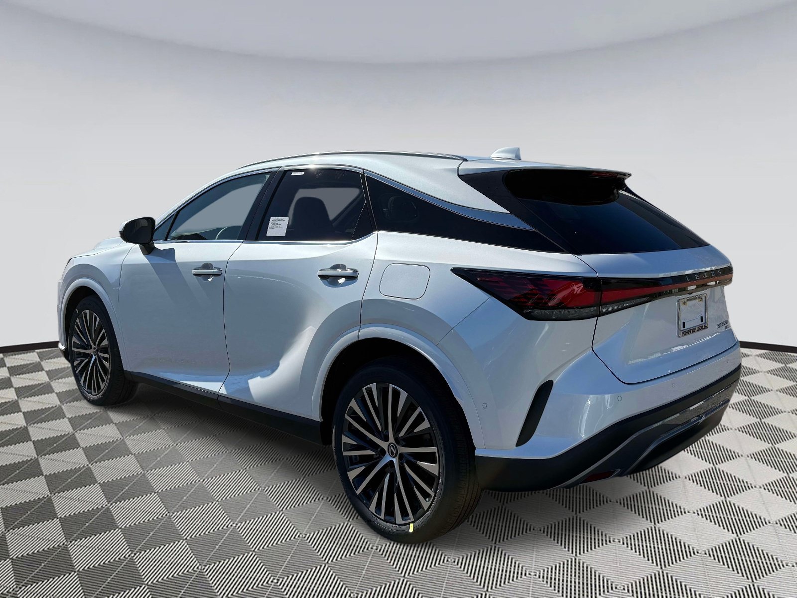 New 2026 Lexus RX 350 w/ Convenience Package AWD/4WD image 4
