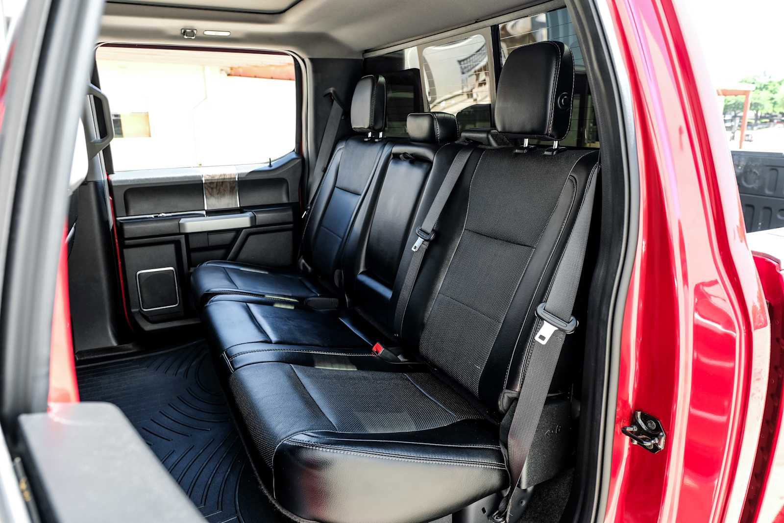 Used 2018 Ford F350 Lariat w/ Lariat Ultimate Package image 40