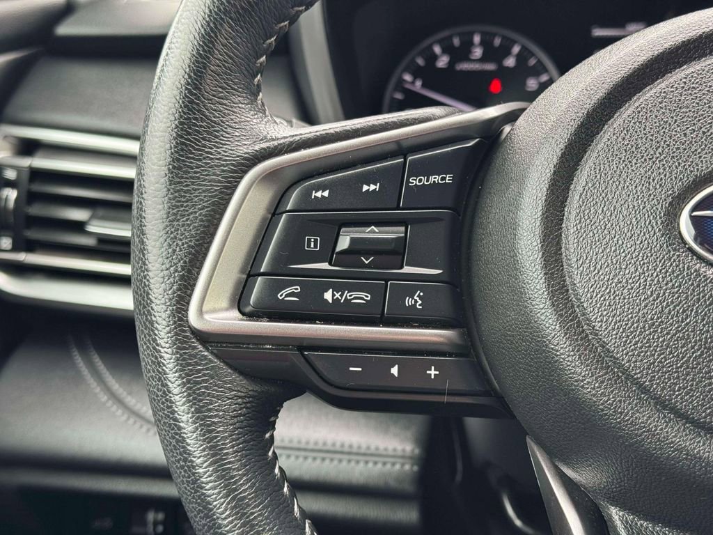 Used 2023 Subaru Outback Limited AWD/4WD image 25