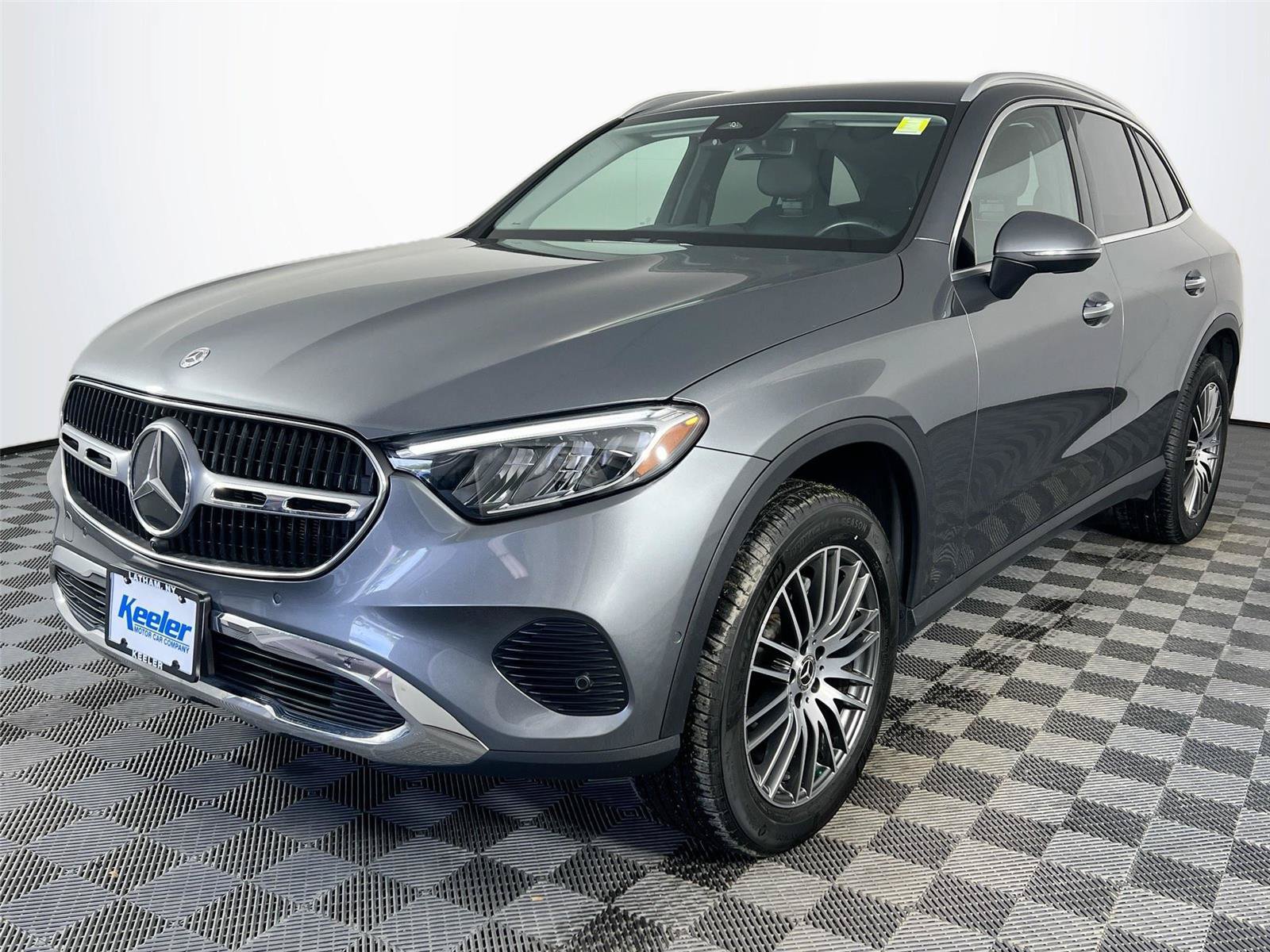 Certified 2023 Mercedes-Benz GLC 300 4MATIC image 2