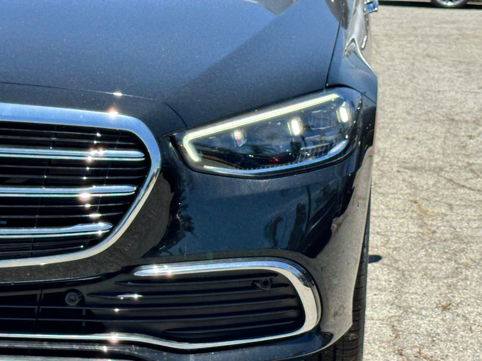 New 2025 Mercedes-Benz S 580e 4MATIC Sedan image 7