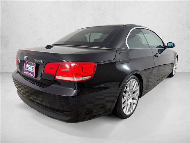 Used 2008 BMW 328i Convertible RWD image 3