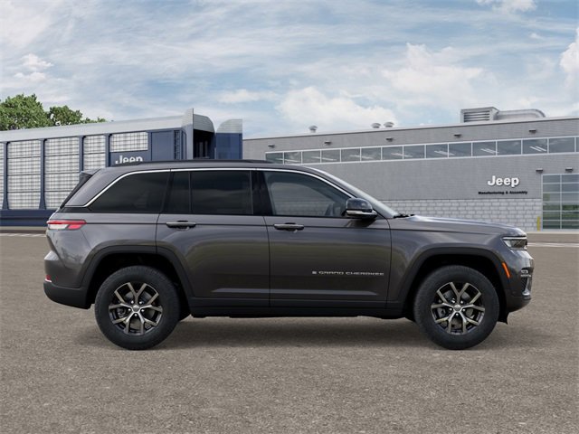 New 2025 Jeep Grand Cherokee Limited image 21