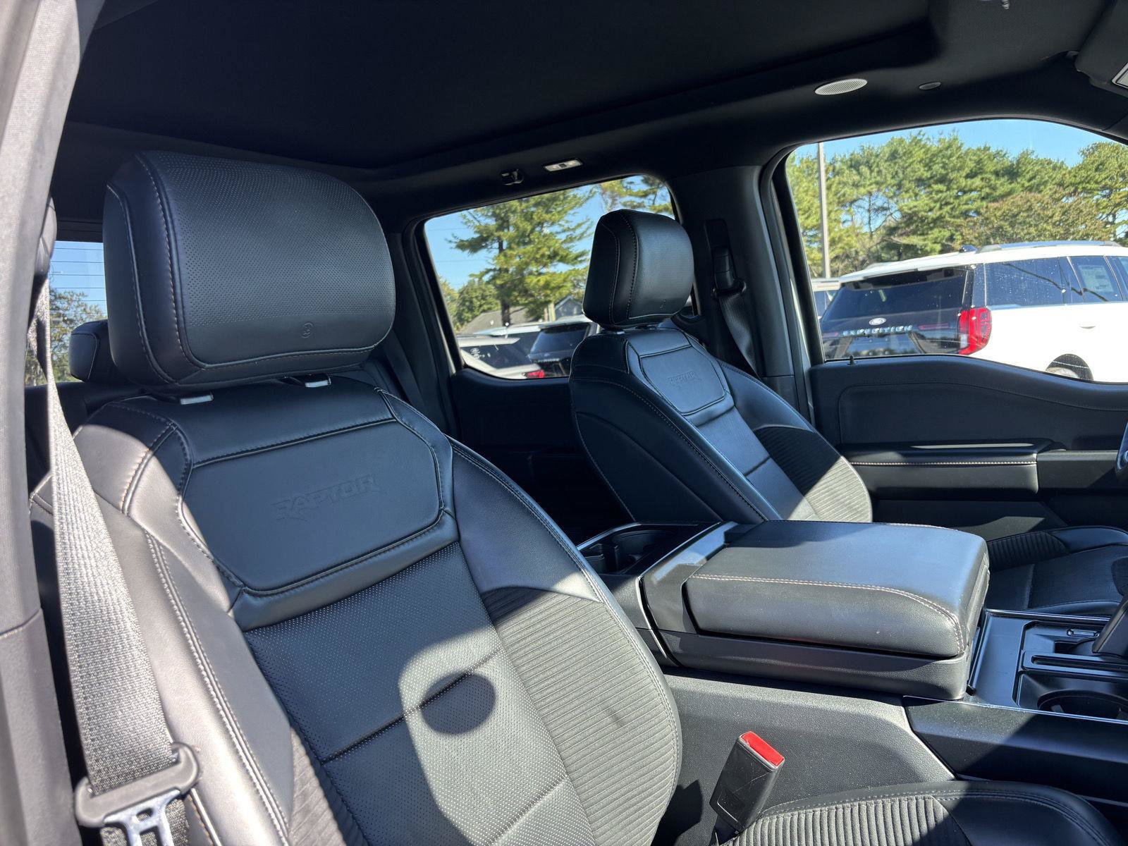 Used 2023 Ford F150 Raptor w/ Raptor Carbon Fiber Package AWD/4WD image 19
