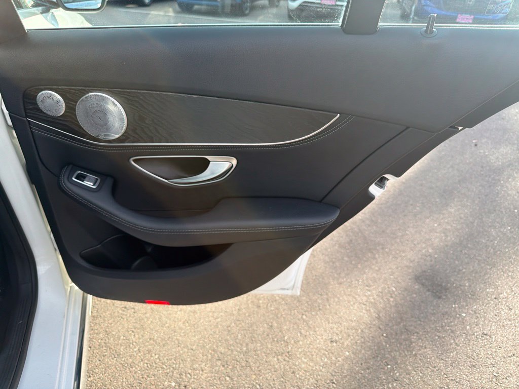 Used 2015 Mercedes-Benz C 300 4MATIC Sedan image 14