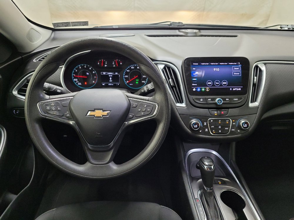 Used 2020 Chevrolet Malibu LT FWD image 22