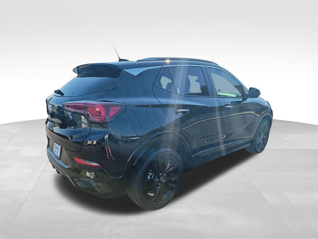 Used 2024 Buick Encore GX Sport Touring w/ Comfort Package AWD/4WD image 5