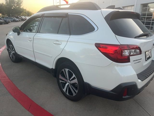 Used 2018 Subaru Outback 3.6R Limited AWD/4WD image 4