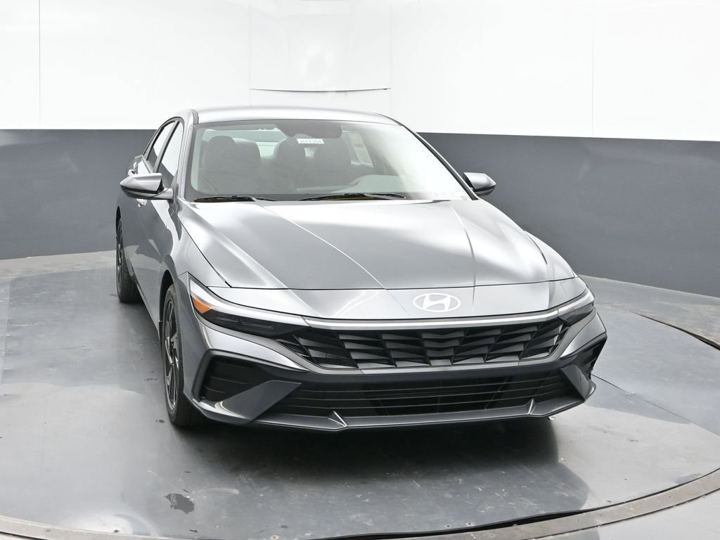 New 2026 Hyundai Elantra Sport image 8