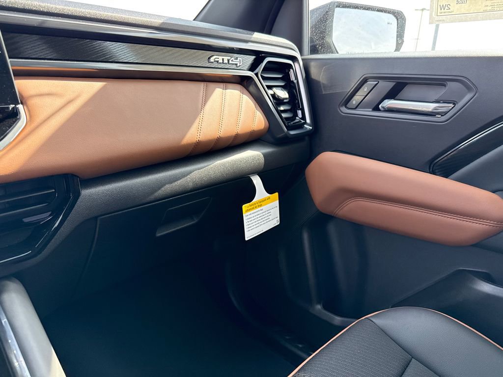 New 2026 GMC Canyon AT4 image 28