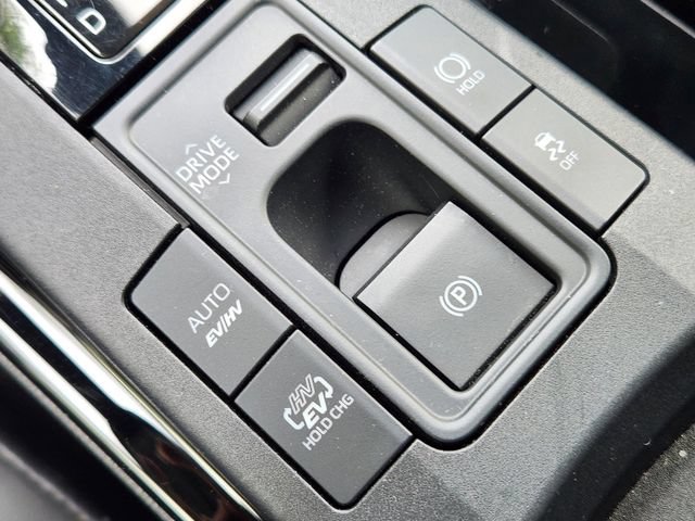 Used 2024 Toyota Prius Prime FWD image 11