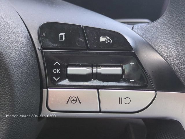 Used 2024 Hyundai Elantra SEL FWD image 25