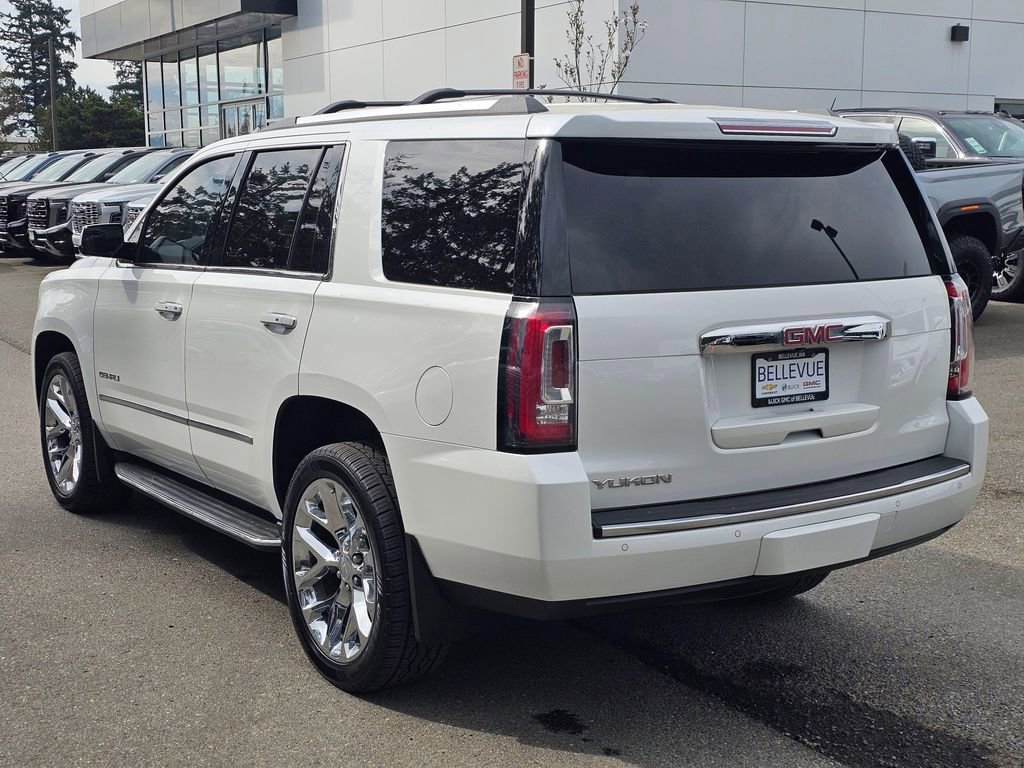 Used 2017 GMC Yukon Denali image 3