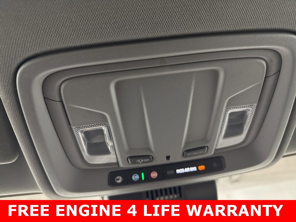 Used 2022 Chevrolet Silverado 1500 Custom image 16