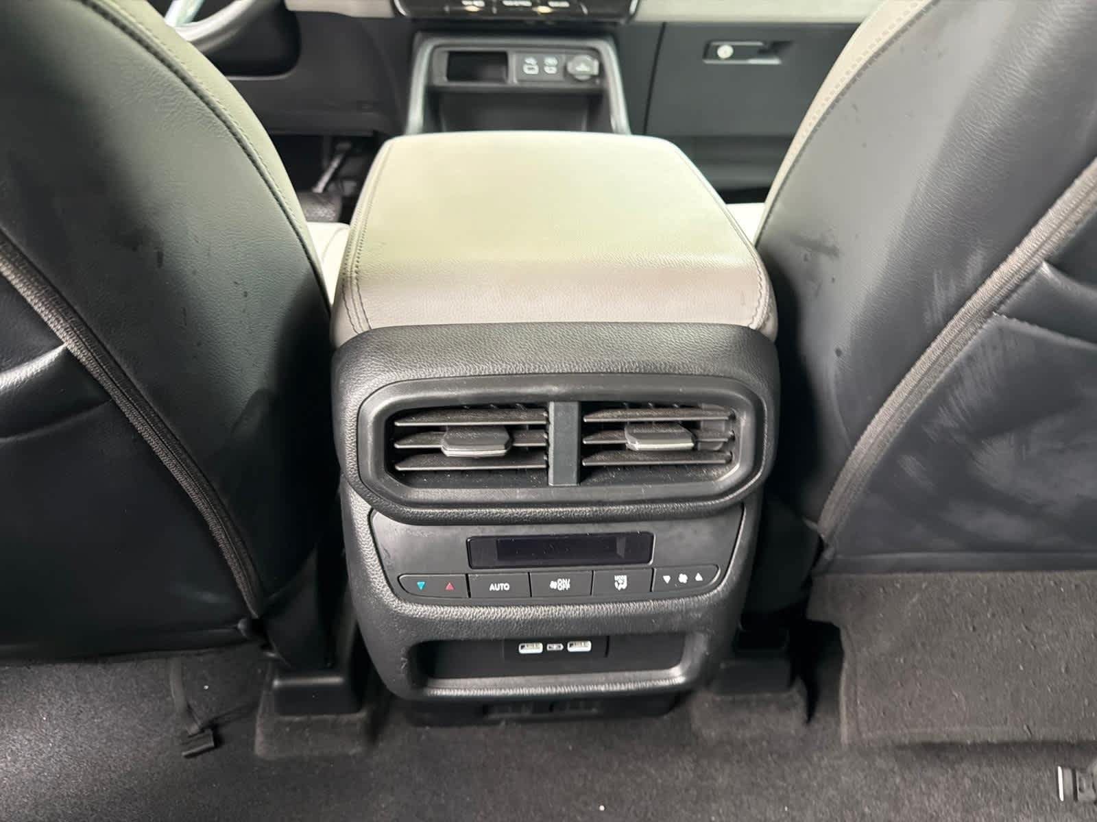 Used 2023 Honda Pilot EX-L image 28