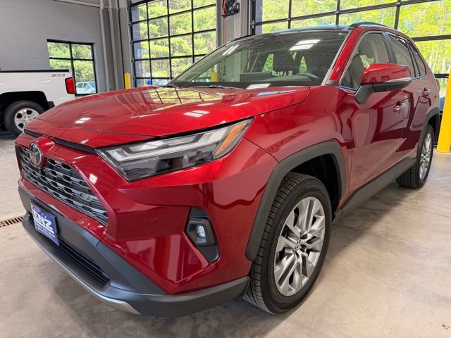 Used 2024 Toyota RAV4 Limited w/ Advanced Technology Package AWD/4WD image 4
