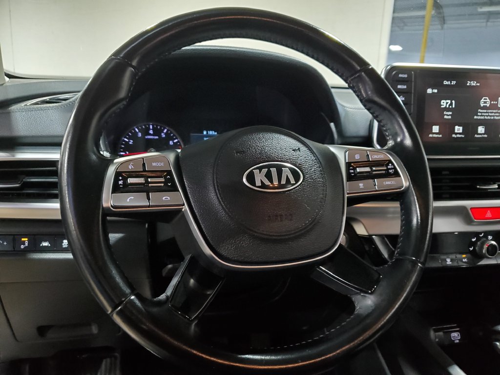 Used 2021 Kia Telluride LX FWD image 25