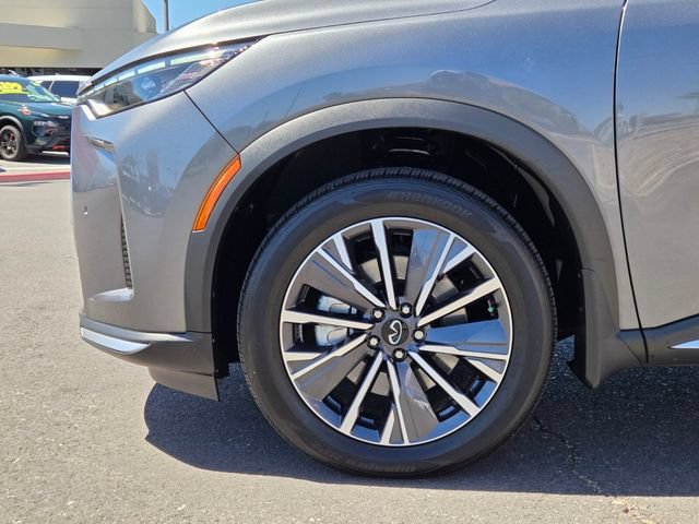 Certified 2026 INFINITI QX60 Luxe w/ Cargo Package AWD/4WD image 9