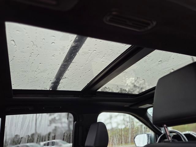 Used 2021 Ford Expedition XLT image 20