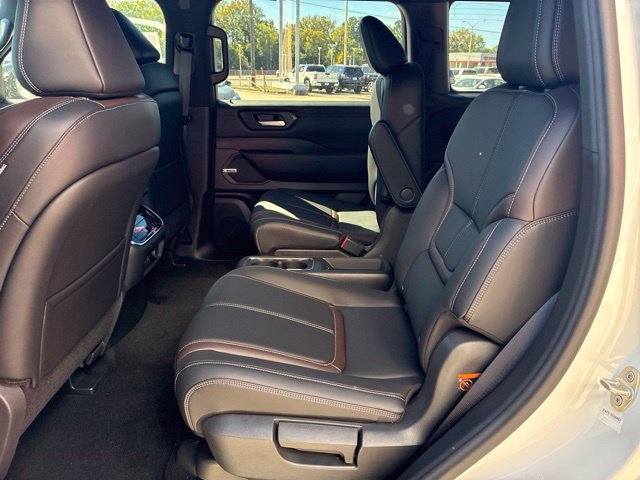 New 2027 Nissan Armada SL RWD image 8