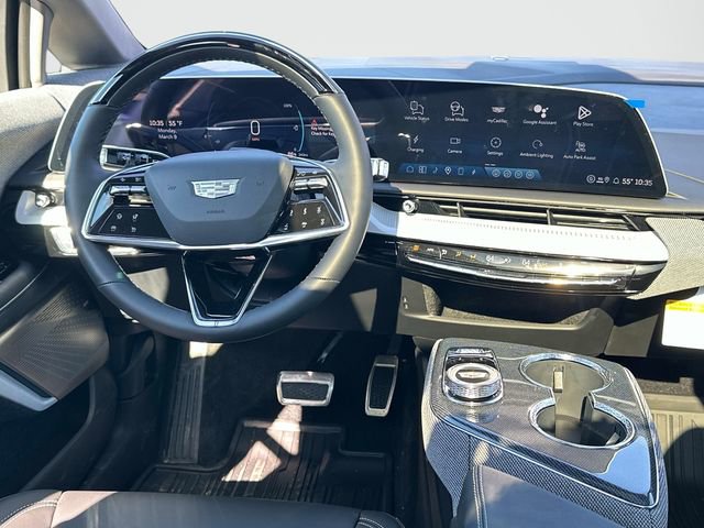 New 2026 Cadillac Optiq Luxury 1 image 2