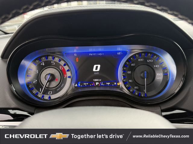 Used 2023 Chrysler 300 C image 16