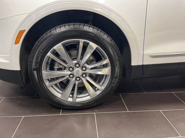 Certified 2025 Cadillac XT5 Premium Luxury image 17