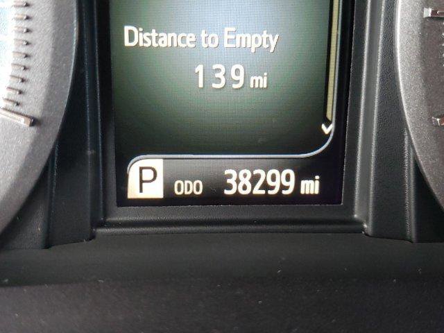 Certified 2018 Toyota Sienna XLE FWD image 30