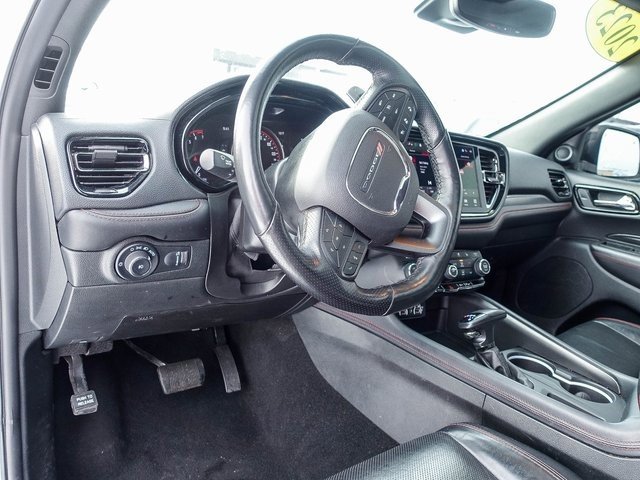 Used 2023 Dodge Durango GT image 3