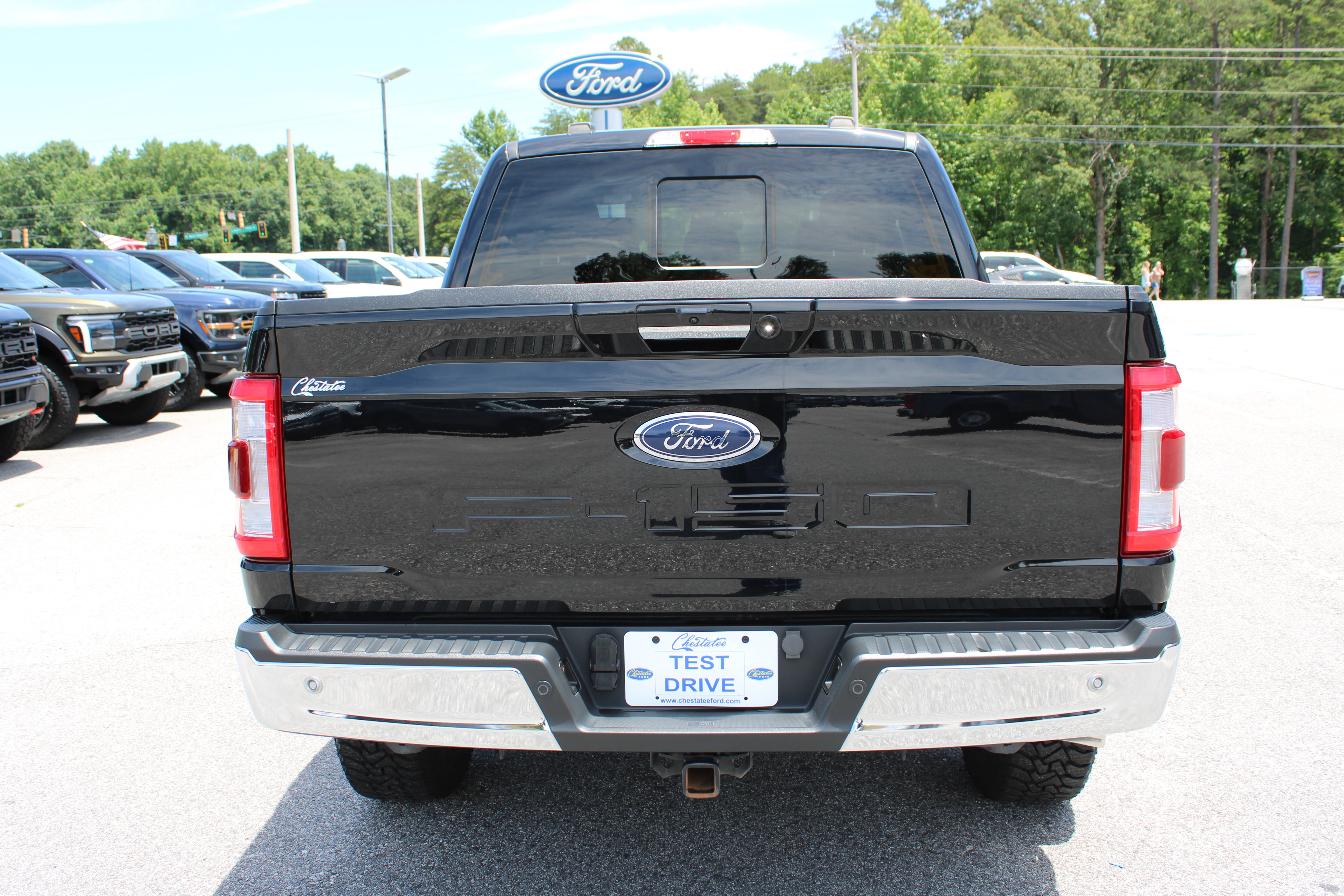 Used 2023 Ford F150 Lariat w/ FX4 Off-Road Package AWD/4WD image 7