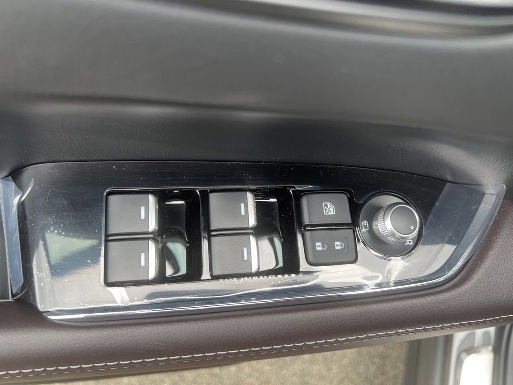 New 2025 MAZDA CX-5 Signature image 17