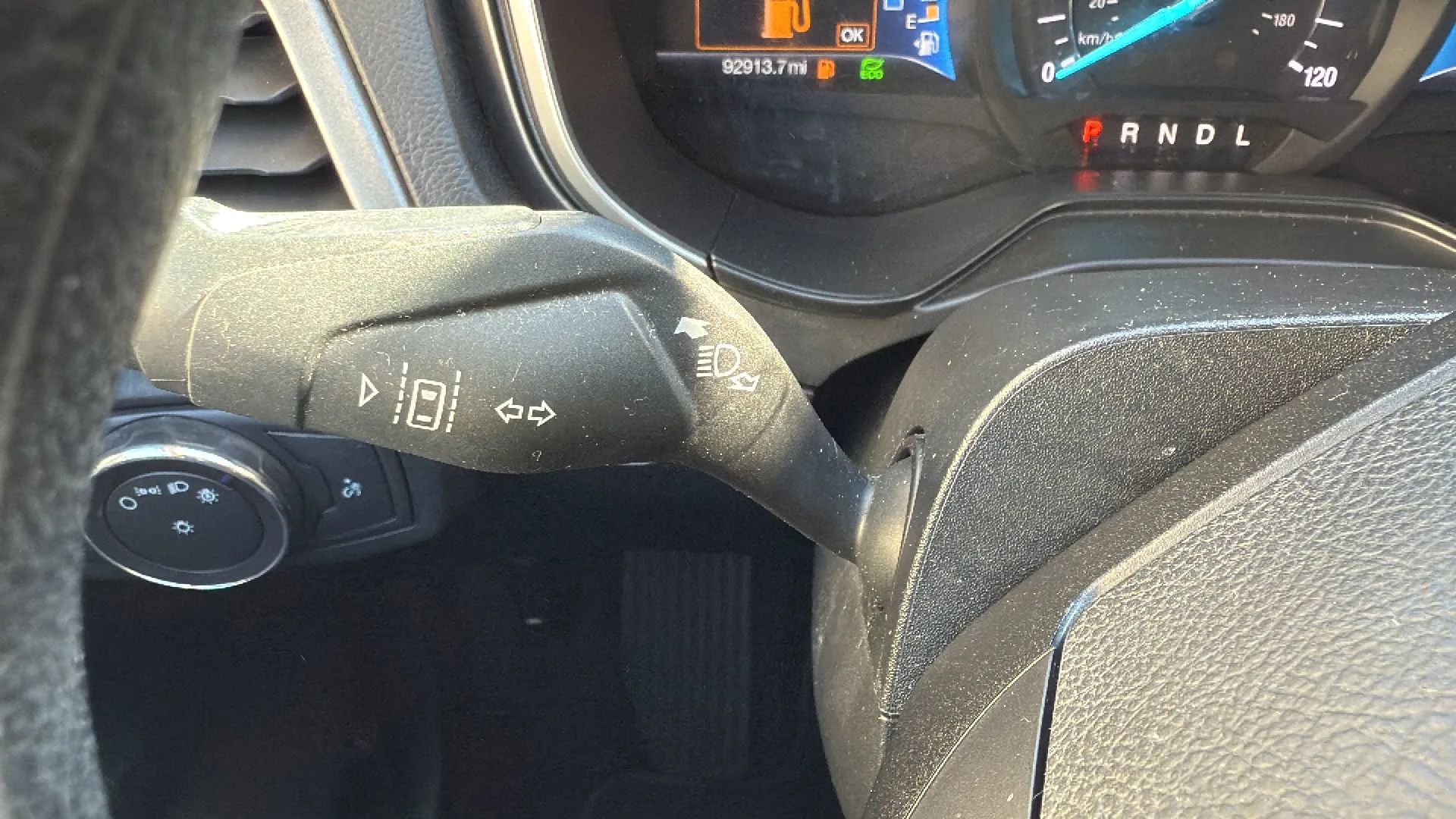 Used 2019 Ford Fusion SE image 12