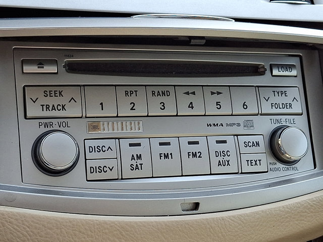 Used 2009 Toyota Avalon XLS image 16