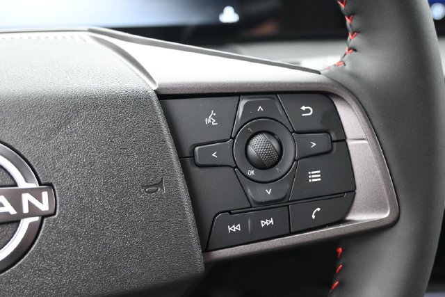 New 2026 Nissan Sentra SR w/ Floor Mat Package FWD image 22