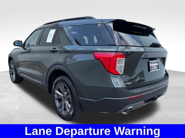 Used 2024 Ford Explorer XLT w/ Equipment Group 202A AWD/4WD image 3