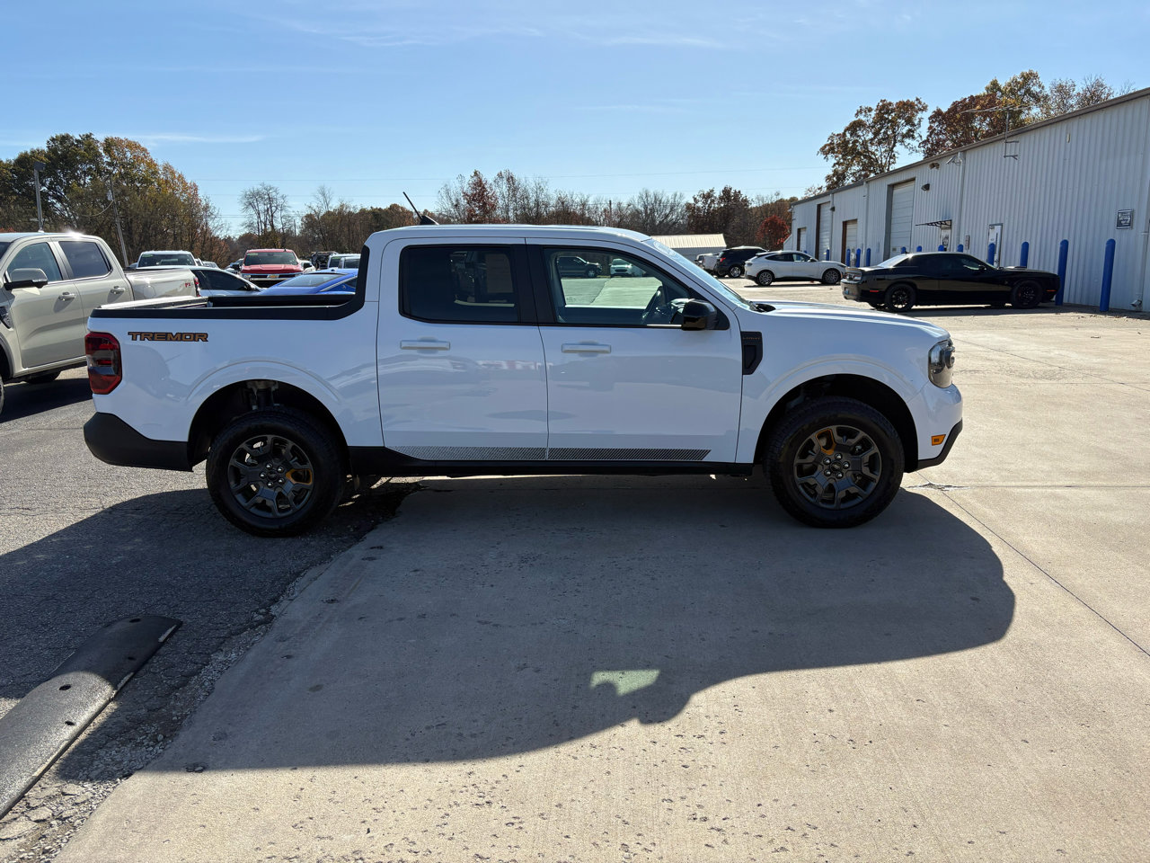 Used 2024 Ford Maverick Tremor w/ Tremor Off-Road Package image 2