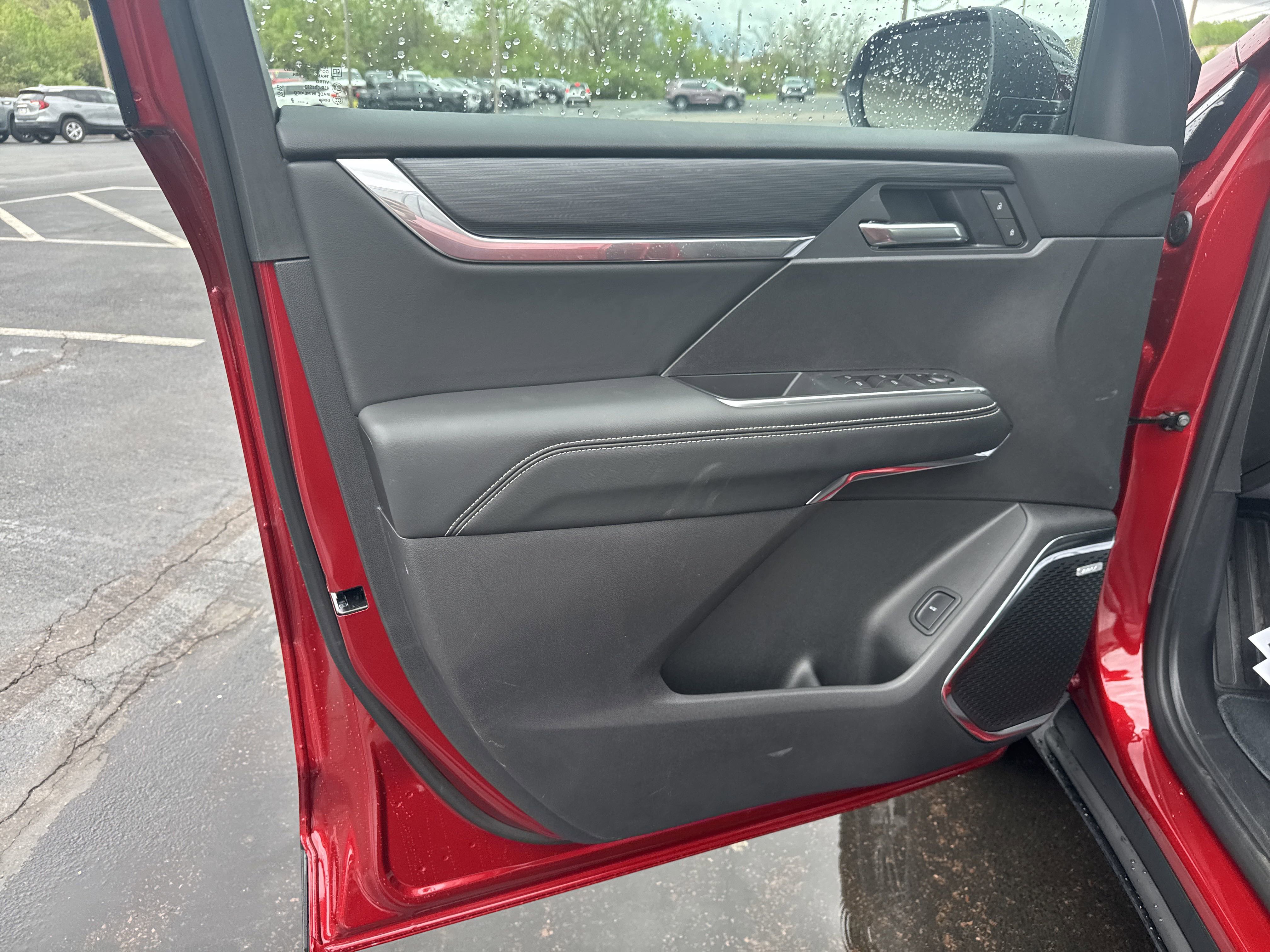 New 2025 GMC Acadia Elevation image 16