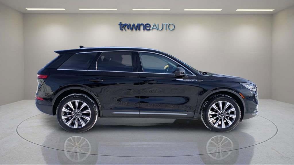 Used 2022 Lincoln Corsair Reserve w/ Elements Package AWD/4WD image 6