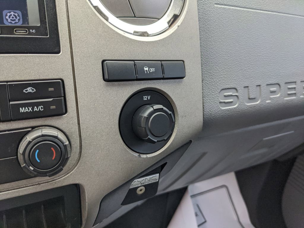 Used 2015 Ford F250 XLT image 26