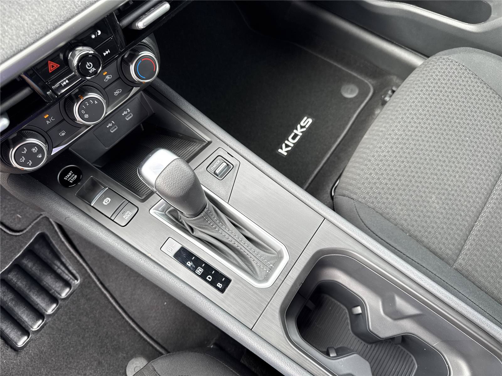 New 2026 Nissan Kicks S FWD image 25
