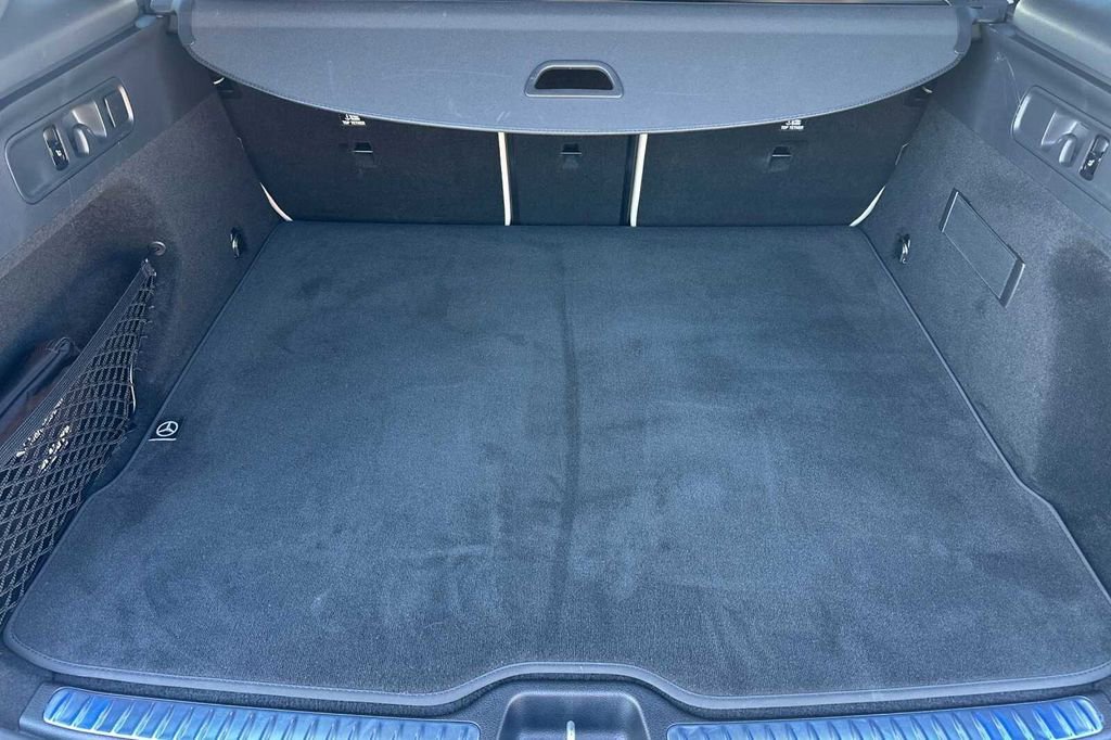 Certified 2026 Mercedes-Benz GLC 300 image 18