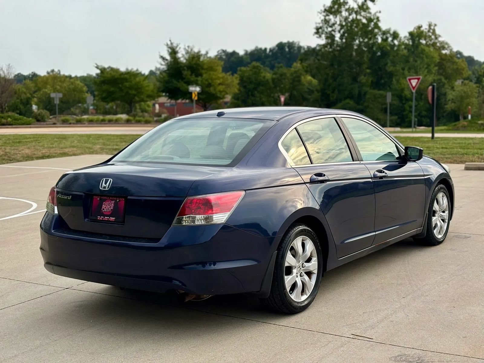 Used 2008 Honda Accord EX-L image 6