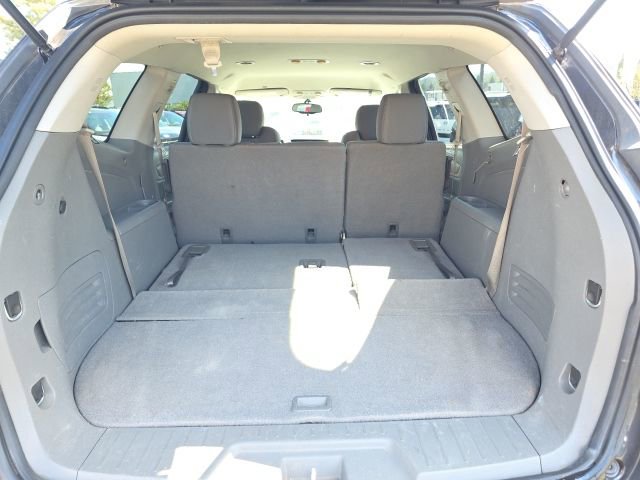 Used 2017 Chevrolet Traverse LT AWD/4WD image 24