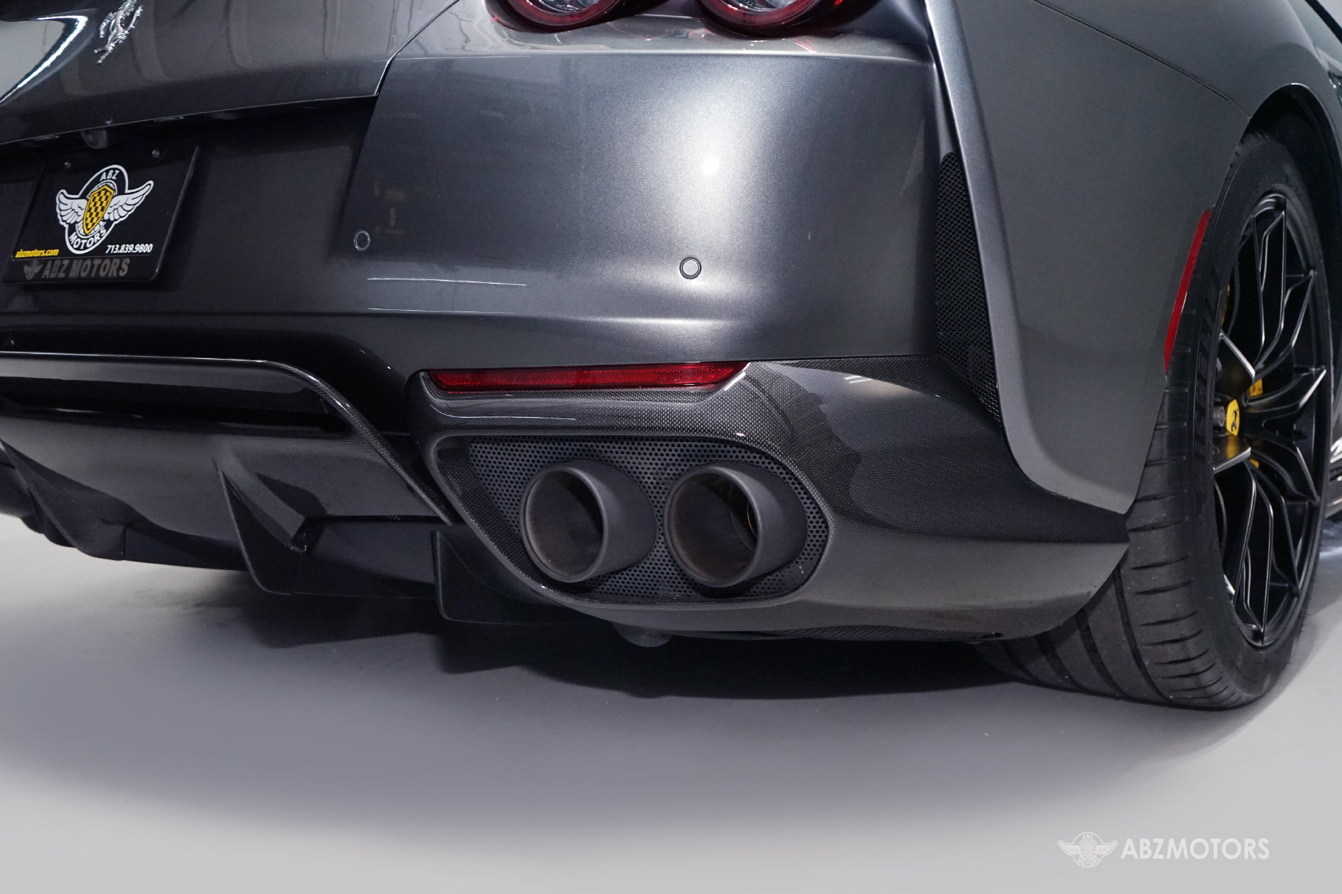 Used 2021 Ferrari 812 GTS RWD image 10