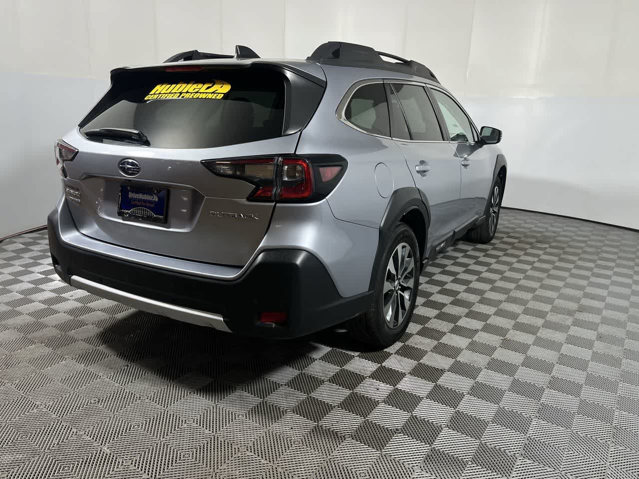 Used 2024 Subaru Outback Limited AWD/4WD image 8